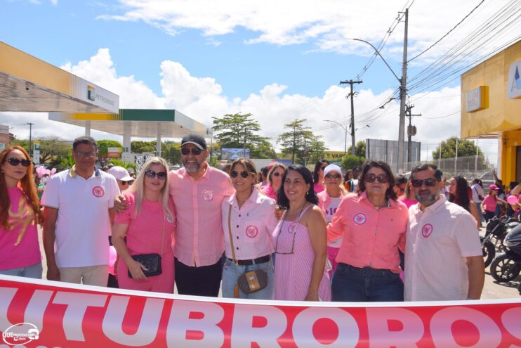 Prefeitura de Eunápolis inicia Campanha Outubro Rosa com caminhada de conscientização 54