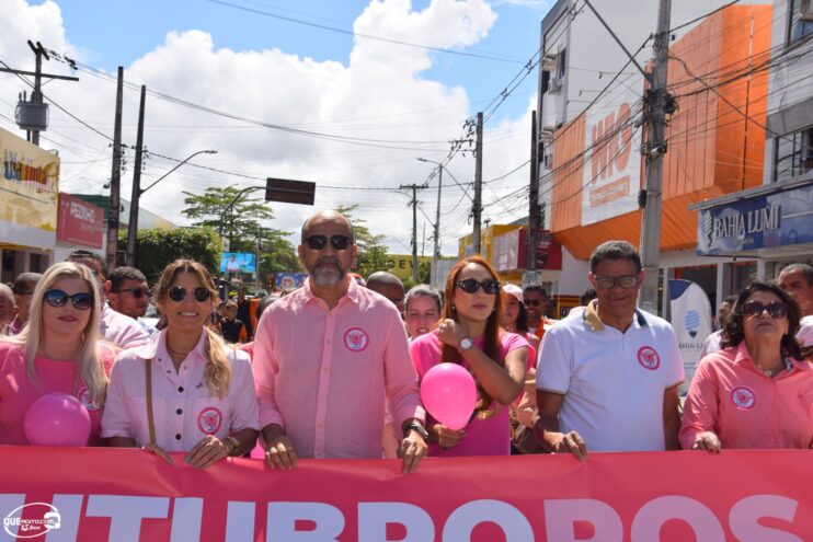 Prefeitura de Eunápolis inicia Campanha Outubro Rosa com caminhada de conscientização 58