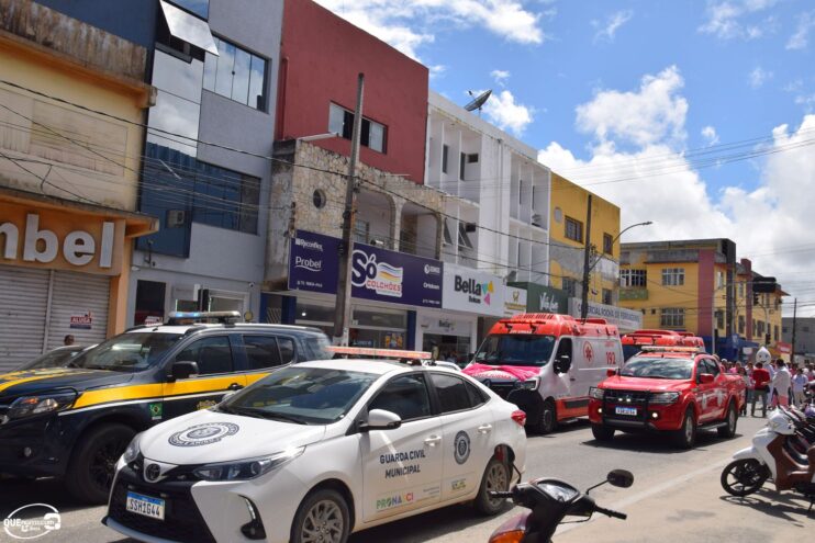 Prefeitura de Eunápolis inicia Campanha Outubro Rosa com caminhada de conscientização 62