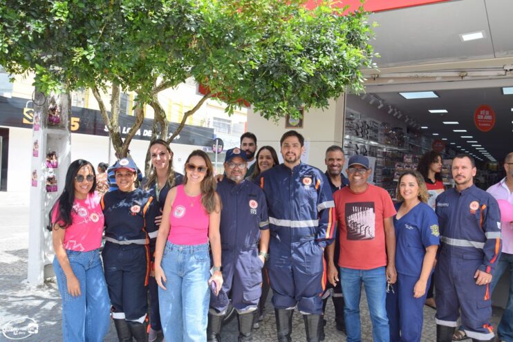 Prefeitura de Eunápolis inicia Campanha Outubro Rosa com caminhada de conscientização 66