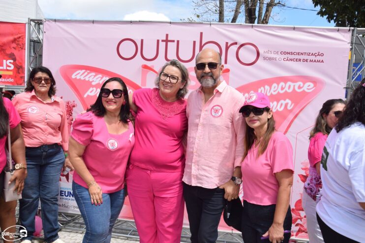 Prefeitura de Eunápolis inicia Campanha Outubro Rosa com caminhada de conscientização 94