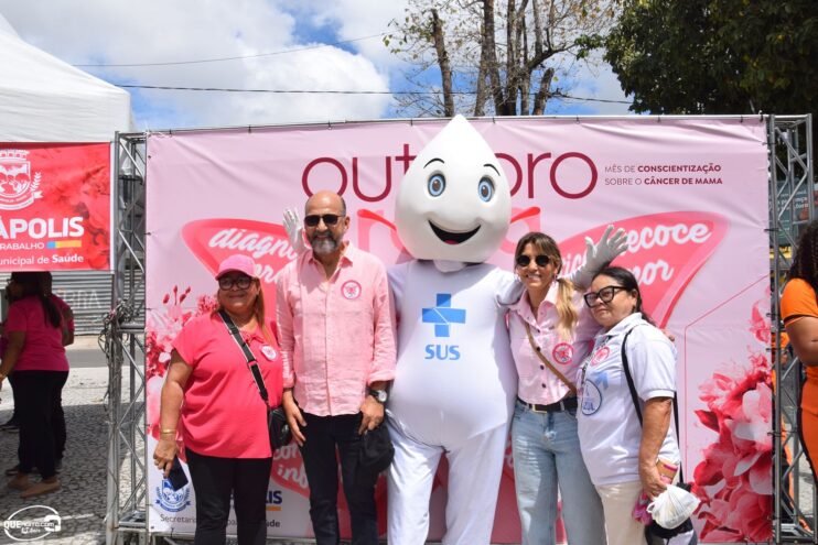 Prefeitura de Eunápolis inicia Campanha Outubro Rosa com caminhada de conscientização 99