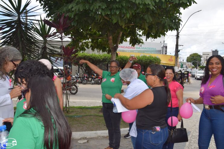 Prefeitura de Eunápolis inicia Campanha Outubro Rosa com caminhada de conscientização 114