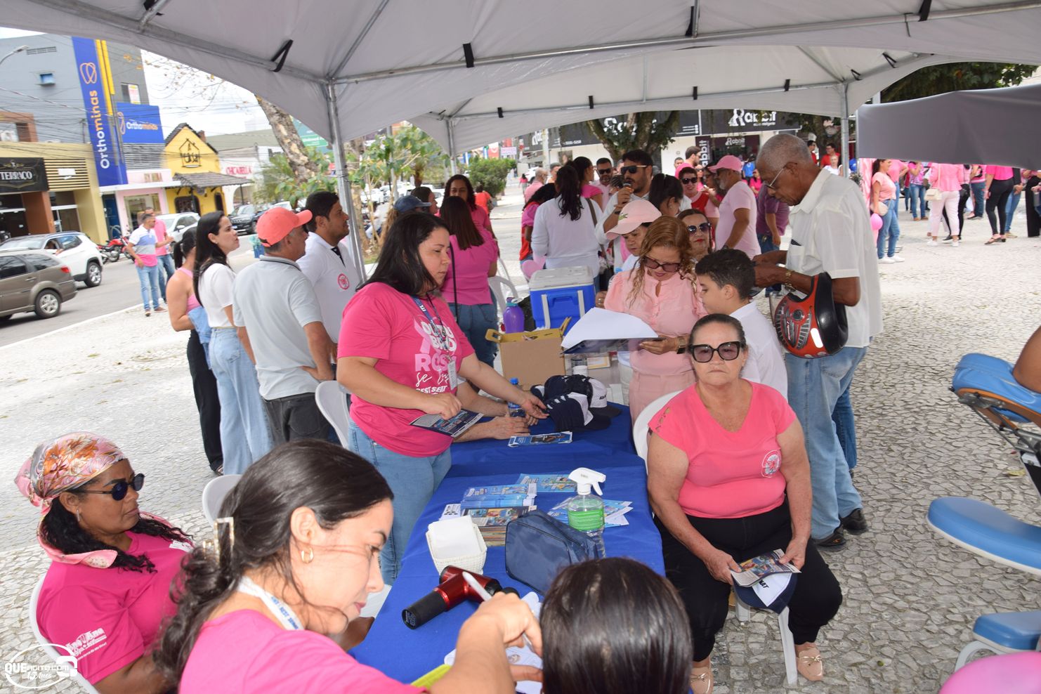 Prefeitura de Eunápolis inicia Campanha Outubro Rosa com caminhada de conscientização 10