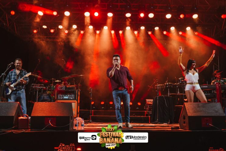 Diego e Victor Hugo animam a primeira noite do Festival da Banana 2025 47