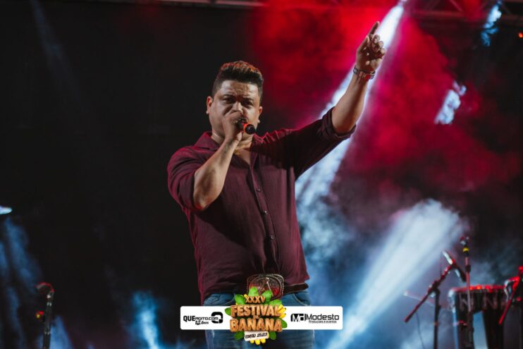 DSC_0492 Diego e Victor Hugo animam a primeira noite do Festival da Banana 2025 18