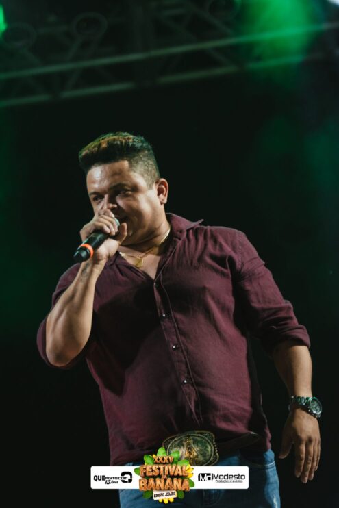 DSC_0502 Diego e Victor Hugo animam a primeira noite do Festival da Banana 2025 28
