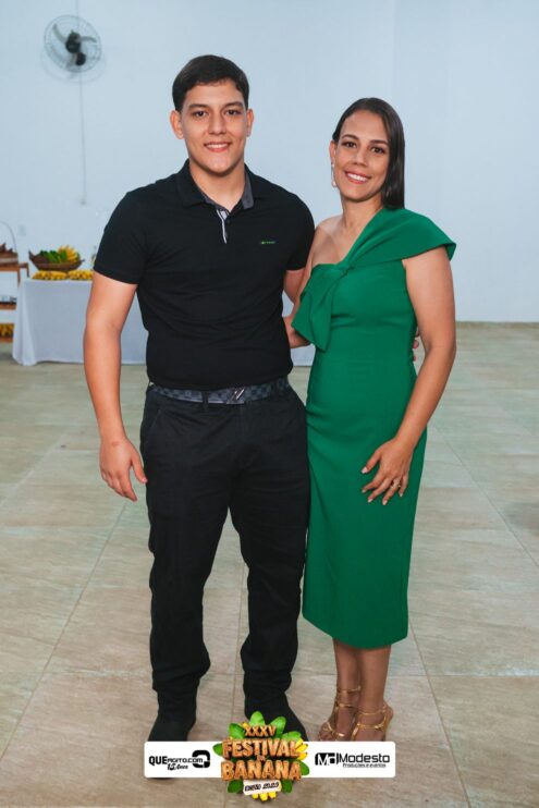 DSC_0531 Diego e Victor Hugo animam a primeira noite do Festival da Banana 2025 54