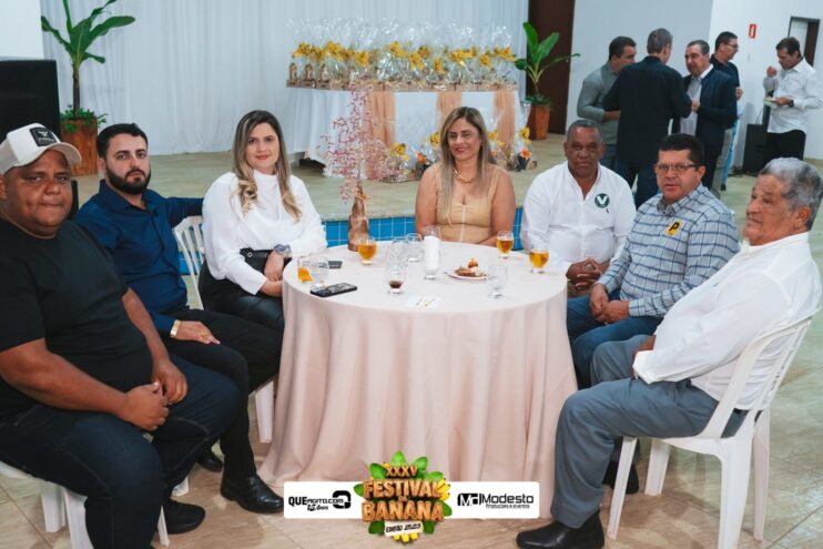 DSC_0542 Diego e Victor Hugo animam a primeira noite do Festival da Banana 2025 63