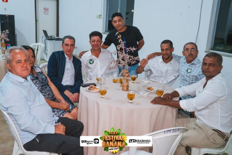 DSC_0615 Diego e Victor Hugo animam a primeira noite do Festival da Banana 2025 112