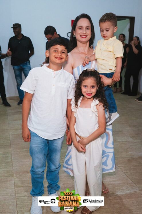 DSC_0687 Diego e Victor Hugo animam a primeira noite do Festival da Banana 2025 155