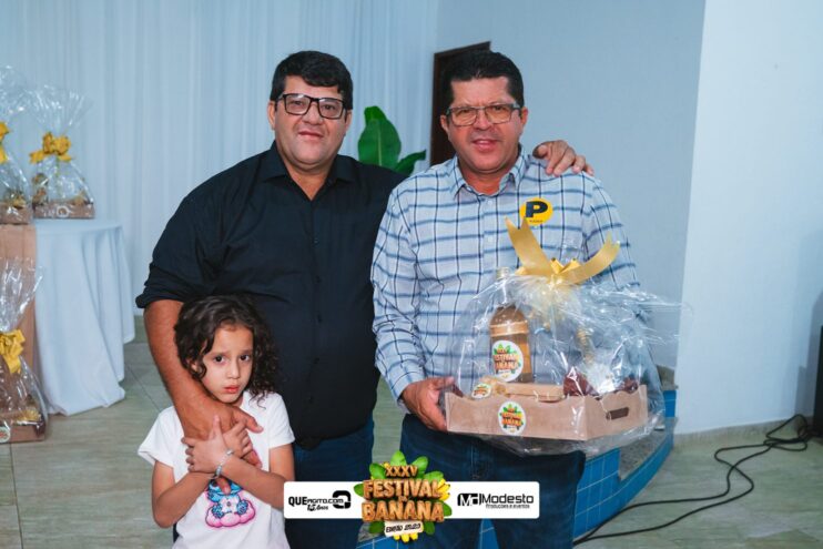 DSC_0758 Diego e Victor Hugo animam a primeira noite do Festival da Banana 2025 196