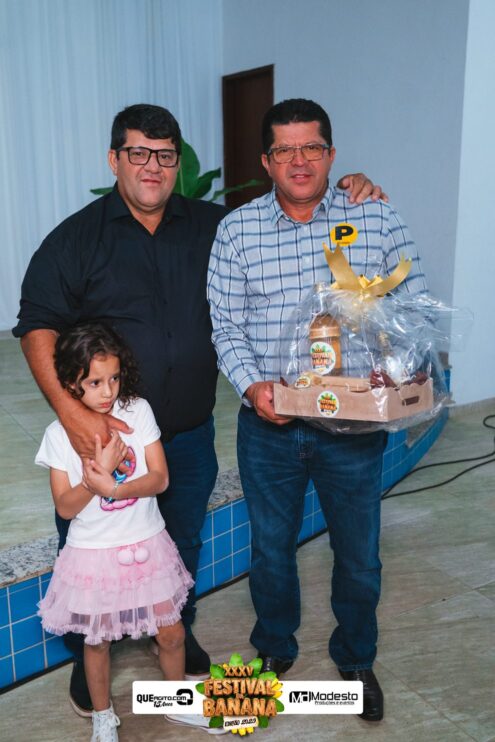 DSC_0761 Diego e Victor Hugo animam a primeira noite do Festival da Banana 2025 199