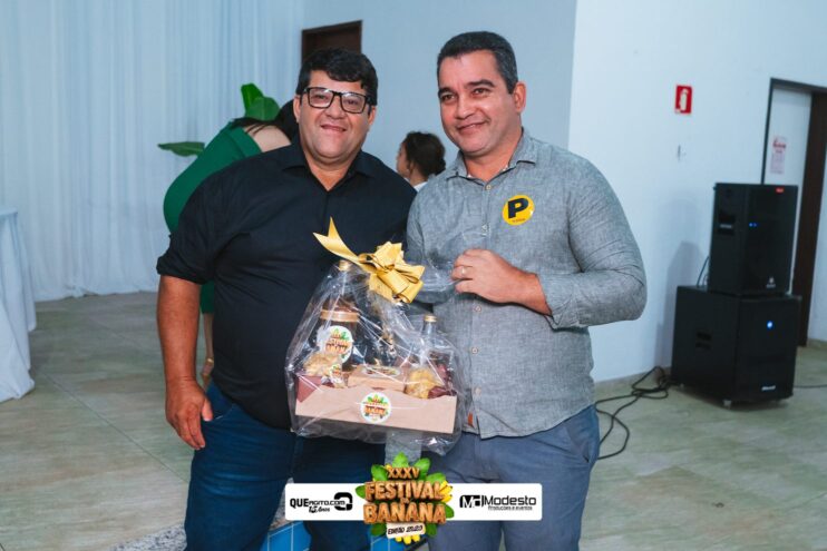 DSC_0763 Diego e Victor Hugo animam a primeira noite do Festival da Banana 2025 200