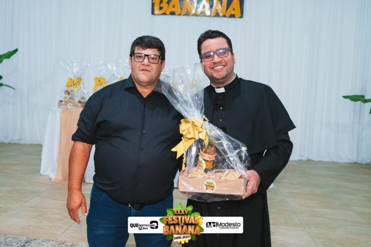 DSC_0810 Diego e Victor Hugo animam a primeira noite do Festival da Banana 2025 230