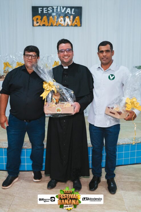 DSC_0815 Diego e Victor Hugo animam a primeira noite do Festival da Banana 2025 234