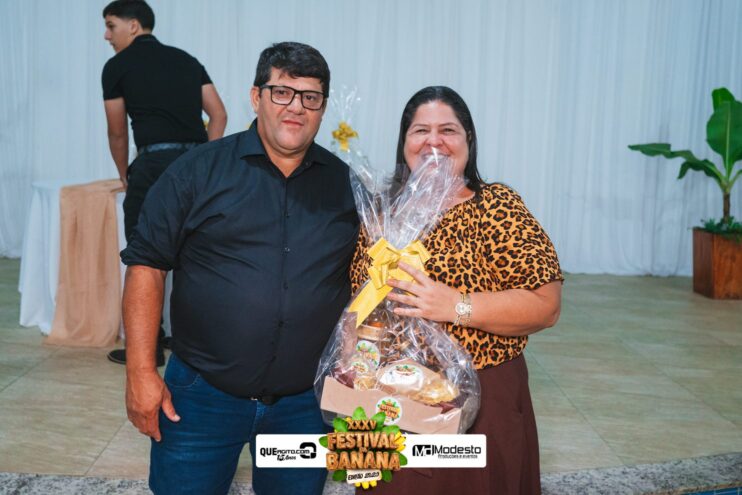 DSC_0841 Diego e Victor Hugo animam a primeira noite do Festival da Banana 2025 250