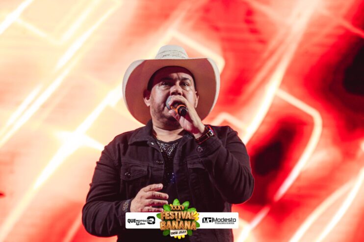 DSC_0928 Diego e Victor Hugo animam a primeira noite do Festival da Banana 2025 306