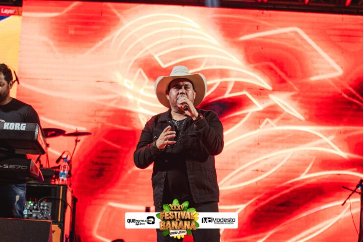 DSC_0929 Diego e Victor Hugo animam a primeira noite do Festival da Banana 2025 307