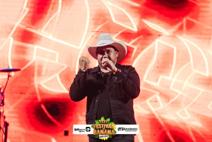 DSC_0931 Diego e Victor Hugo animam a primeira noite do Festival da Banana 2025 308