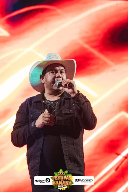 DSC_0938 Diego e Victor Hugo animam a primeira noite do Festival da Banana 2025 313