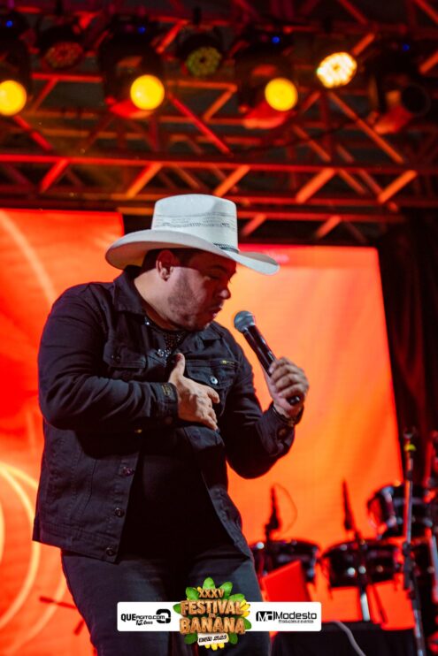 DSC_0955 Diego e Victor Hugo animam a primeira noite do Festival da Banana 2025 317