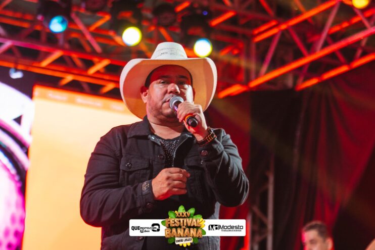 DSC_0958 Diego e Victor Hugo animam a primeira noite do Festival da Banana 2025 320