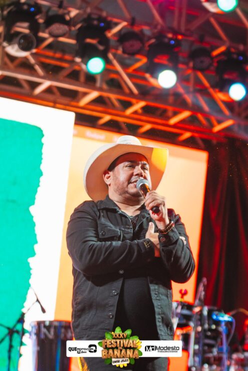DSC_0965 Diego e Victor Hugo animam a primeira noite do Festival da Banana 2025 322