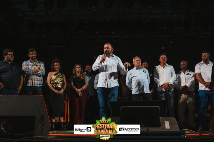 DSC_1061 Diego e Victor Hugo animam a primeira noite do Festival da Banana 2025 710