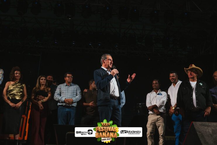 DSC_1064 Diego e Victor Hugo animam a primeira noite do Festival da Banana 2025 713