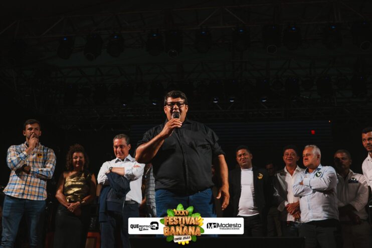 DSC_1081 Diego e Victor Hugo animam a primeira noite do Festival da Banana 2025 729