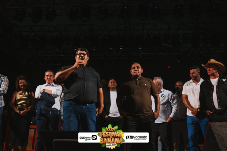 DSC_1094 Diego e Victor Hugo animam a primeira noite do Festival da Banana 2025 742