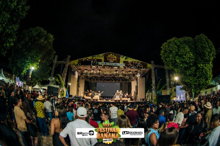 DSC_1139 Diego e Victor Hugo animam a primeira noite do Festival da Banana 2025 770