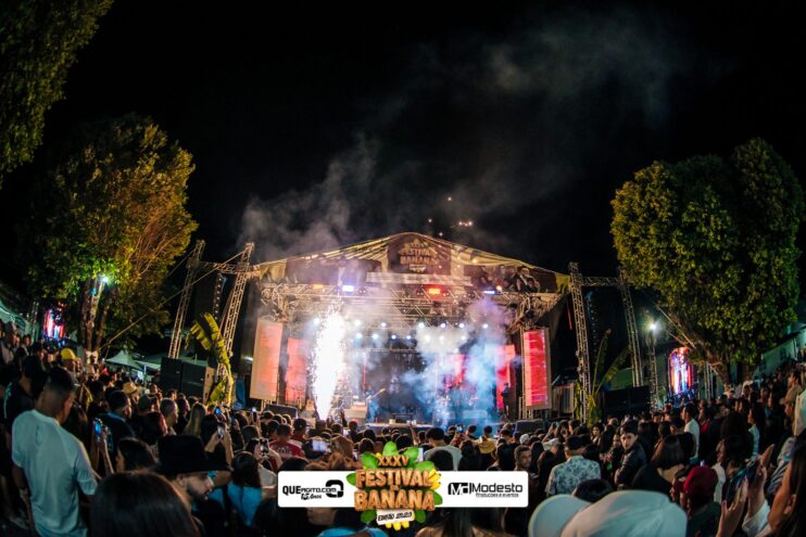 DSC_1140 Diego e Victor Hugo animam a primeira noite do Festival da Banana 2025 771