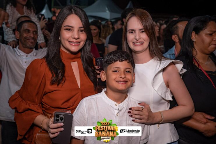 DSC_1252 Diego e Victor Hugo animam a primeira noite do Festival da Banana 2025 840