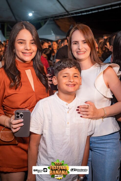 DSC_1255 Diego e Victor Hugo animam a primeira noite do Festival da Banana 2025 842