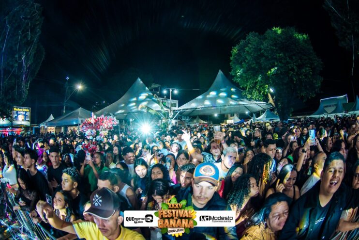 DSC_1325 Diego e Victor Hugo animam a primeira noite do Festival da Banana 2025 878