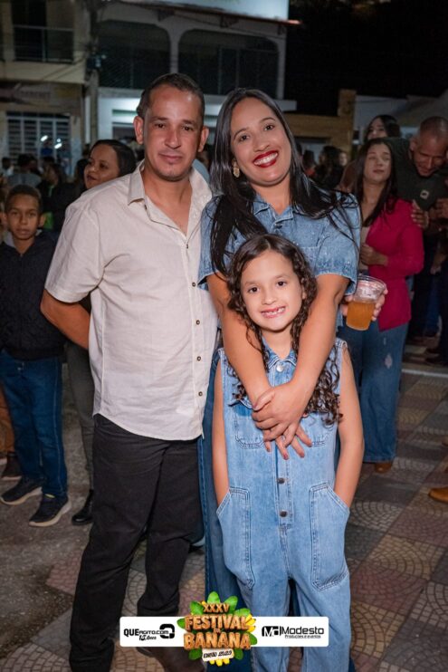 DSC_1379 Diego e Victor Hugo animam a primeira noite do Festival da Banana 2025 910
