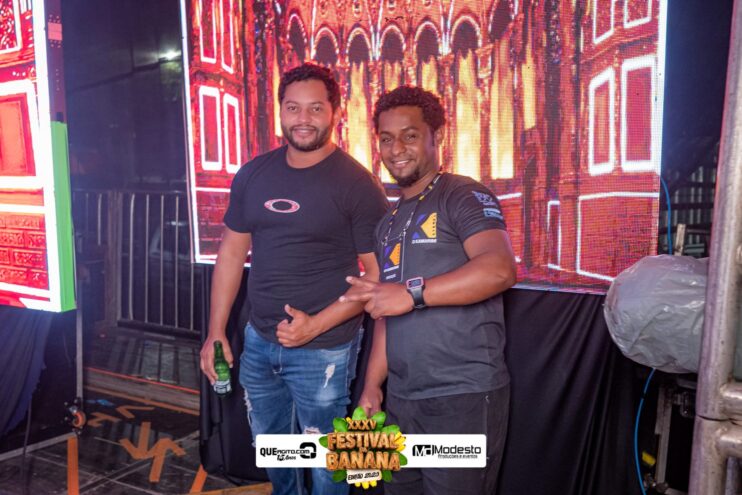 DSC_1453 Diego e Victor Hugo animam a primeira noite do Festival da Banana 2025 955