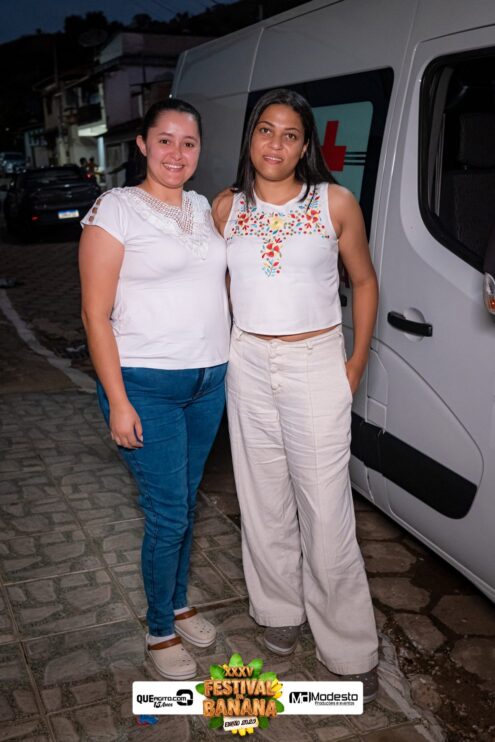 Marcos e Pablo agitam a última noite do Festival da Banana 2025 440