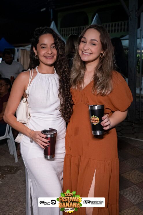 Marcos e Pablo agitam a última noite do Festival da Banana 2025 460