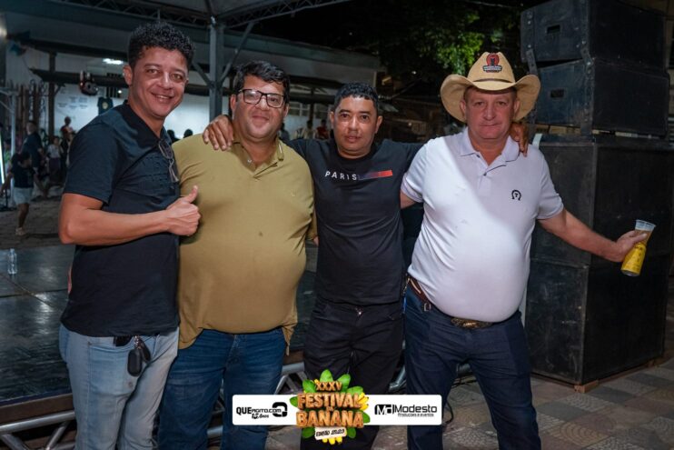Marcos e Pablo agitam a última noite do Festival da Banana 2025 476