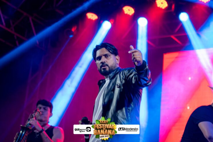 Marcos e Pablo agitam a última noite do Festival da Banana 2025 498