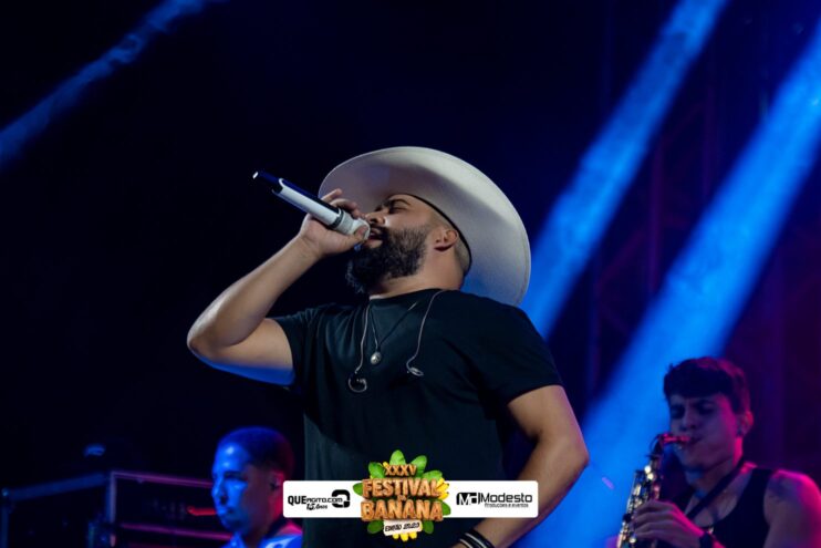 Marcos e Pablo agitam a última noite do Festival da Banana 2025 520
