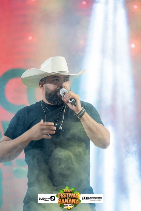 Marcos e Pablo agitam a última noite do Festival da Banana 2025 531
