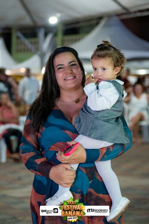 Marcos e Pablo agitam a última noite do Festival da Banana 2025 549