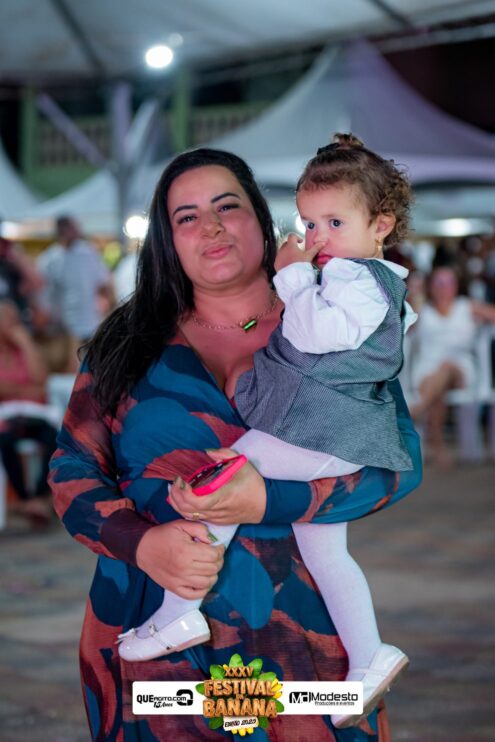 Marcos e Pablo agitam a última noite do Festival da Banana 2025 550