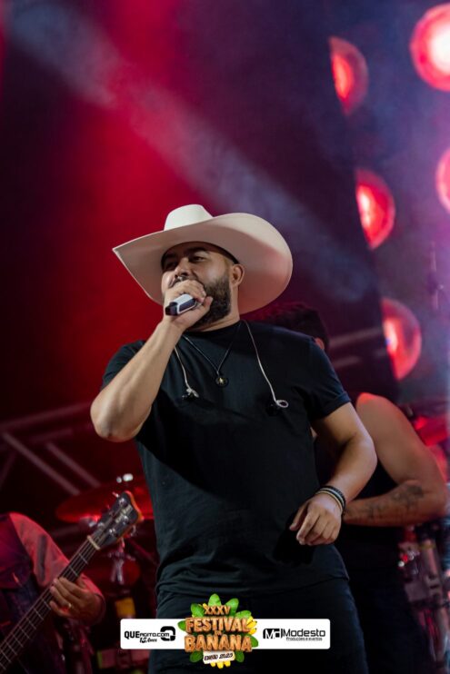 Marcos e Pablo agitam a última noite do Festival da Banana 2025 558