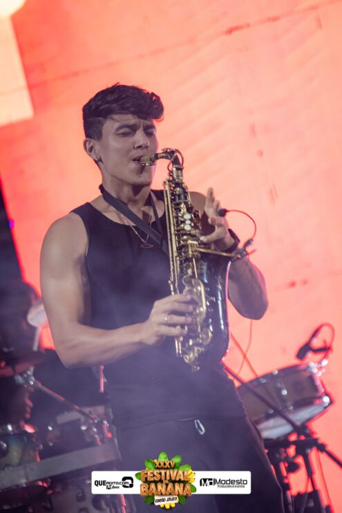 Marcos e Pablo agitam a última noite do Festival da Banana 2025 569