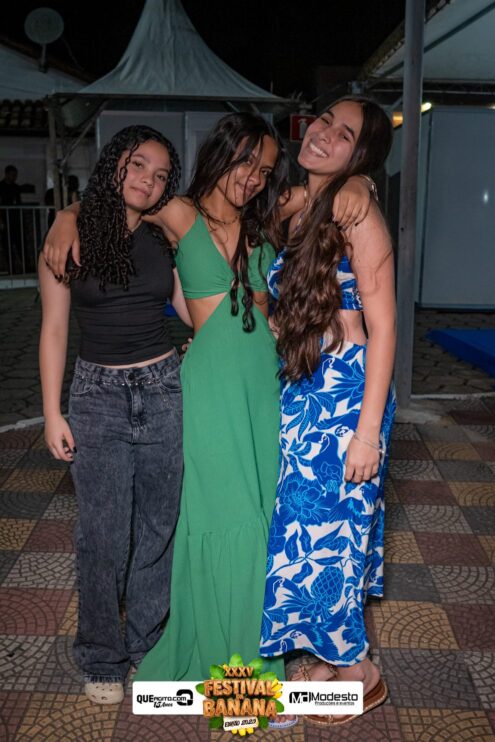 Marcos e Pablo agitam a última noite do Festival da Banana 2025 586